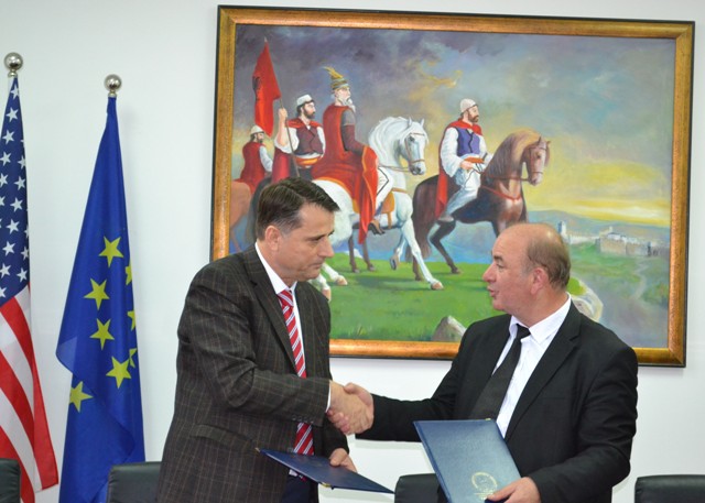 Universiteti “Kadri Zeka”