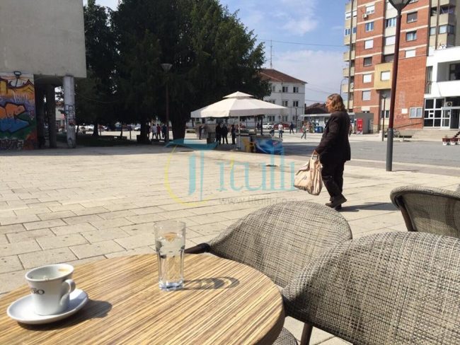 Bujanoci i ndarë, shqiptarët dhe serbët nuk pinë as kafe bashkë