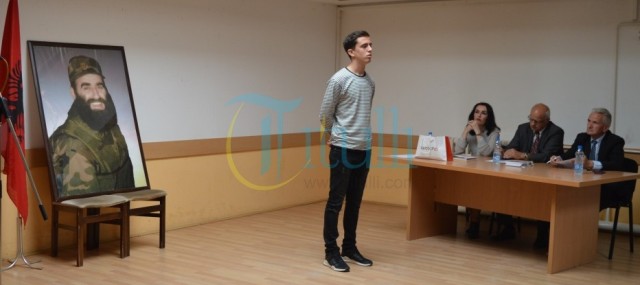 Mbahet orë letrare në kuadër të organizimit “Ditët e Komandant LLeshit”