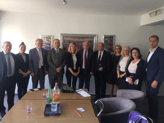 Franca përkrahë Këshillin Ekonomiko Social të Kosovës