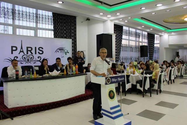 Rexhep Kadriu shtron iftarë edhe për Aleancën e Gruas, një tjetër traditë e tij ndër vite