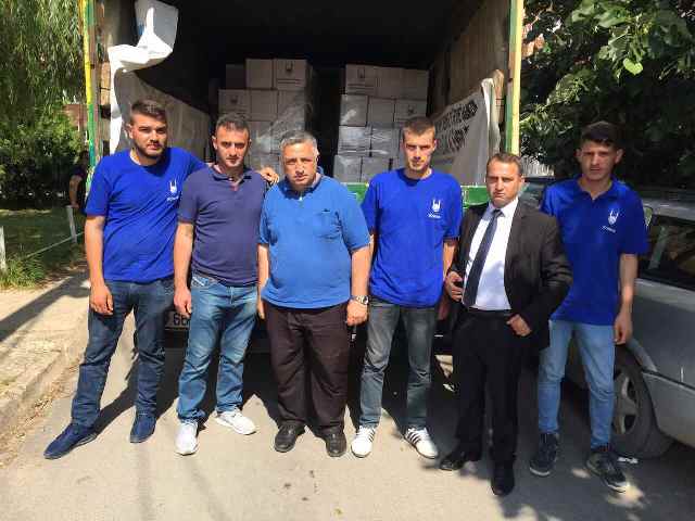 Në Gjilan shpërndahen 200 pako ushqimore për familjet në nevojë
