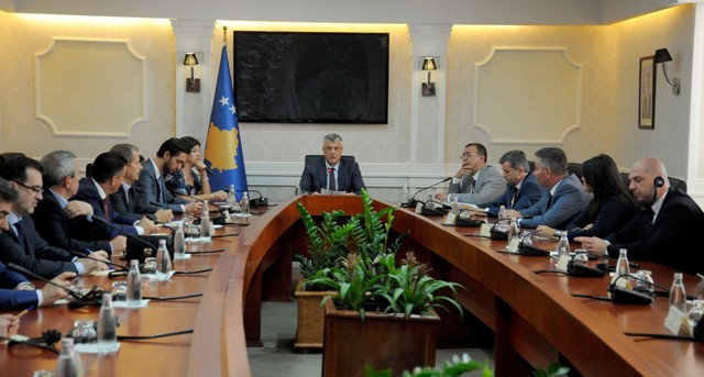 Presidenti konsultohet me përfaqësuesit e subjekteve politike për datën e zgjedhjeve lokale