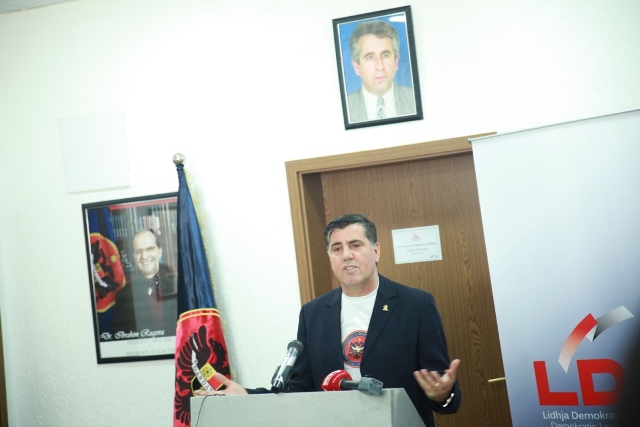Lutfi Haziri apelon qytetarët: Shfrytëzojeni edhe orën e fundit për të votuar
