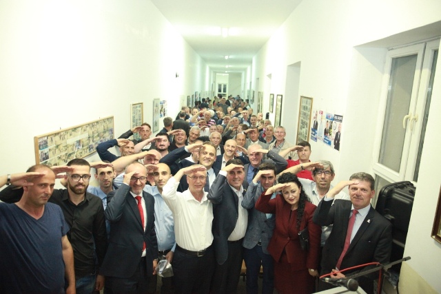 LDK: Pogragja masovisht me LDK, asnjë votë për Lëvizjen e Kuqe