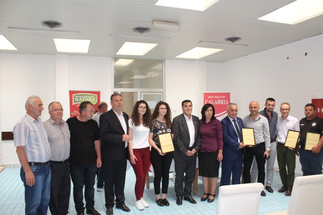Gjilani ndan mirënjohje për më të suksesshmit e bujqësisë