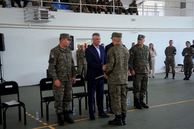 Presidenti: Ushtria e Kosovës, parakusht për integrimet euroatlantike