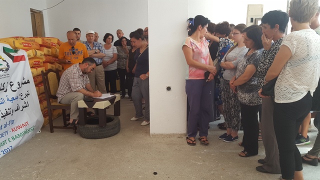 KBI shpërndanë miell për 150 familje me jetim