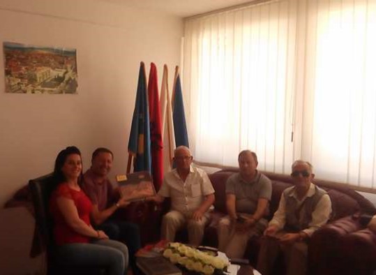 Shoqata e të Burgosurve Politikë nderon me mirënjohje PDK-në