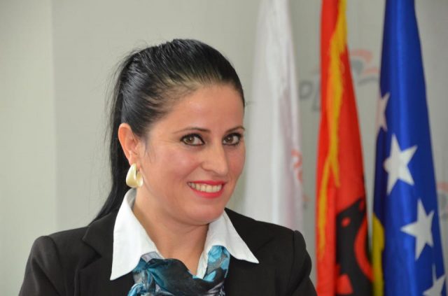Pushtetet janë të ndërrueshme, por qytetari mbetet i përhershëm!