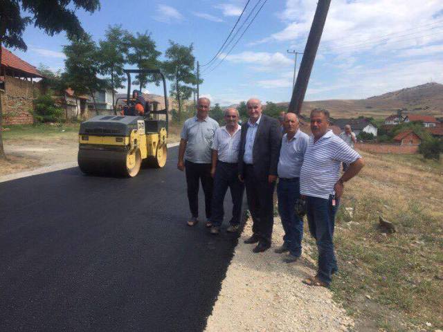 Ka përfunduar Asfaltimi i rrugës në fshatin Devajë