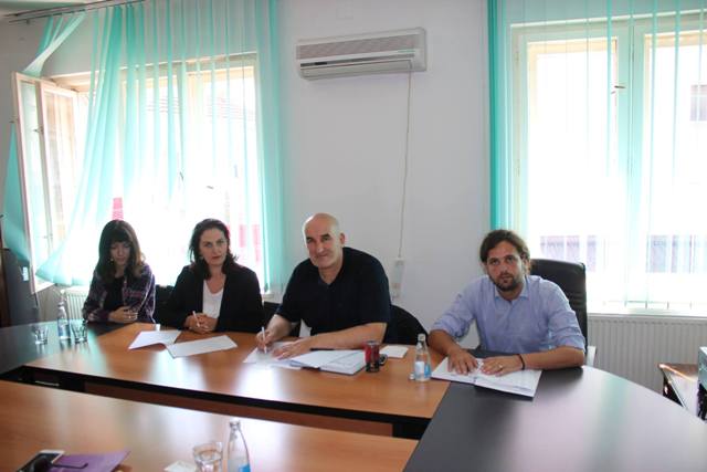 Vitia dhe FIQ-i nënshkruan memorandum mirëkuptimin për projektin ”Ambasadorët e rinj”
