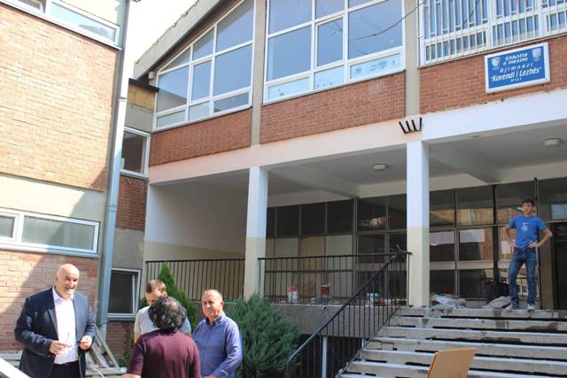 Haliti inspekton punimet në Gjimnazin “Kuvendi i Lezhës” në Viti