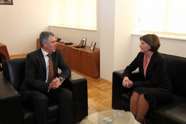 Ish-presidentja Jahjaga shprehë ngushëllime lidhur me vdekjen e ish-kryeministrit Rexhepi.