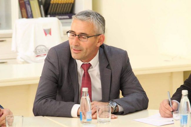 Kadriu: Taksa prej 10% për produktet me origjinë nga Serbia dhe Bosnja, masë mbrojtëse për prodhuesit vendor