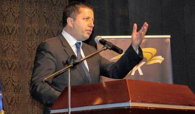 Pajaziti: Me 22 tetor do t’i japim fund periudhës së izolimit të Gjilanit dhe Anamoravës
