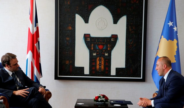 Kryeministri Haradinaj priti ambasadorin e Britanisë së Madhe, Ruairi O’Connell