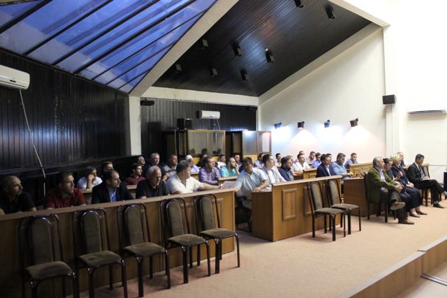 Mbahen debatet e fundit për buxhetin 2018-2020 me afaristët dhe qytetarët e Vitisë