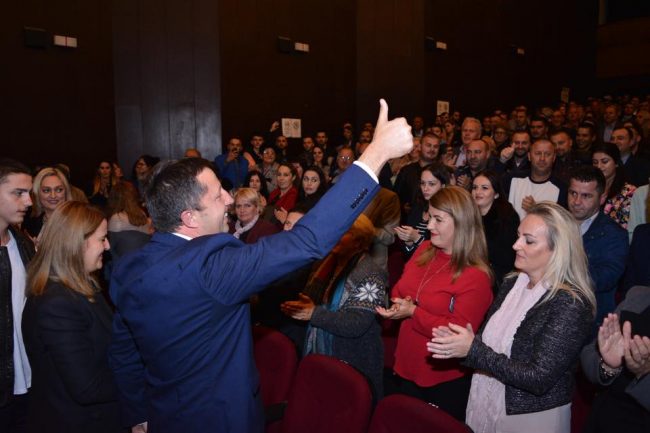 Shiu ishte i madh, mirëpo jo më i madh se vullneti i qytetarëve për tubimin e PDK-së