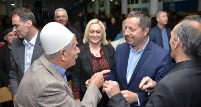 Pajaziti takon qytetarët e Bresalcit, Poneshit dhe Vërbicës së Zhegocit