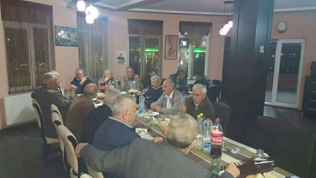 Vehbi Salihu nis fushatën për shpalosjen e “10 zotimeve për qeversije të mirë”