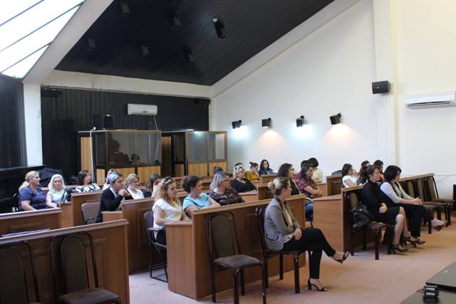 U mbajt dëgjim publik për buxhetin me grupin e grave