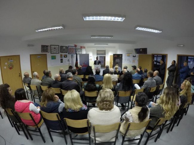 Luta: Nuk ka qeveri që mund ta ndalë autostradën Gjilan-Prishtinë