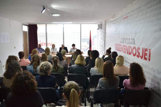 Vetëvendosje: Gratë në mbështetje të programit fitues të Lëvizjes