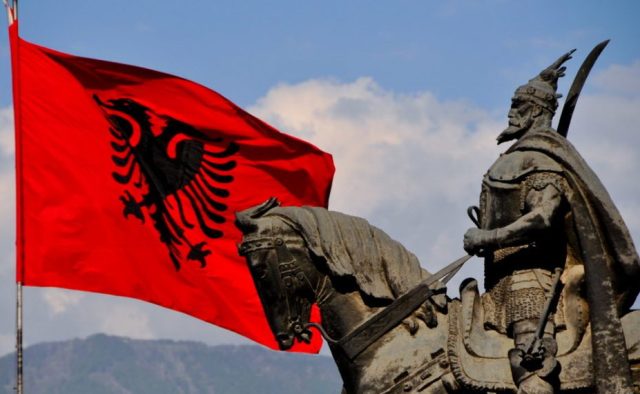 Krenaria e kombit shqiptar-Kthimi i Gjergj Kastriotit-Skënderbeut në Krujë