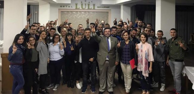 Besëlidhja me rininë siguron fitoren e madhe dhe mandatin e ri të Lutës
