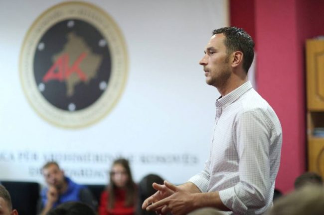 Faton Jakupi: Do të bëjmë shumë më shumë për të rinjët e Kamenicës