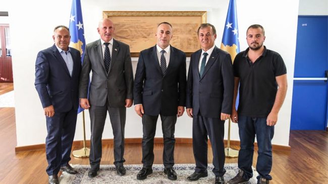 Kryeministri Haradinaj takoi përfaqësuesit e Federatës së Boksit të Kosovës