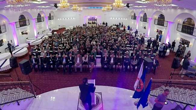 LDK: “Dheu i Bardhë” dhe “Baja” vulosën fitoren e Lutës dhe LDK’së, ‘nokaut’ klasik për ‘Bacat’