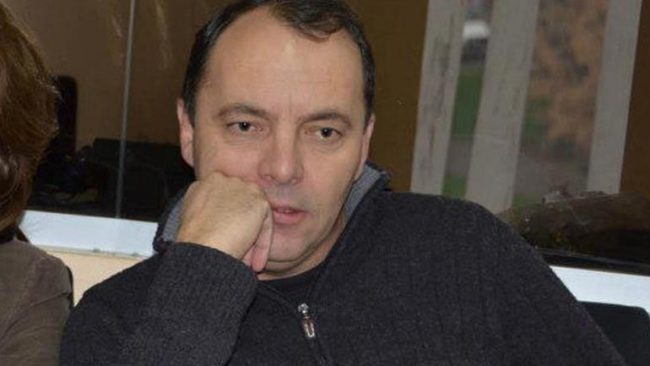 Kajtazi: Fatkeqësisht Vuçiq “luan shah pa mbretëreshë dhe topa” me klasën politike të Kosovës