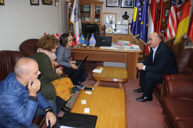 Haliti takon përfaqësuesit e “Helvetas”, bisedojnë për projekte konkrete
