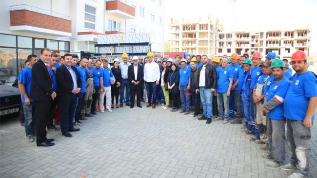 Haziri: Investitorët, gurbetqarët dhe punëdhënësit janë heronjë të gjallë të Gjilanit