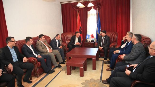 Haziri falënderon Bashkësinë Islame për bashkëpunimin e vazhdueshëm dhe neutralitetin politik