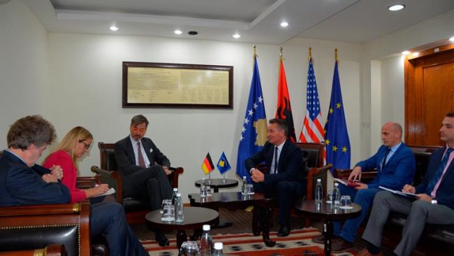 Ministri Lekaj priti në takim ambasadorin gjerman në Kosovë  Christian Heldt