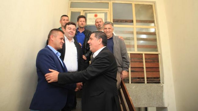 Lutfi Haziri u zotua për kujdes të vazhdueshëm për invalidët e luftës