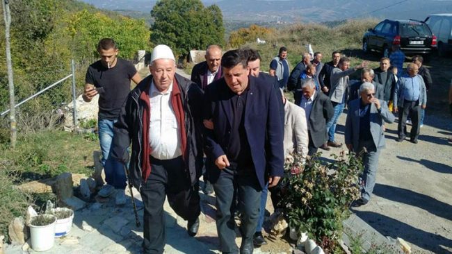 LDK: Haziri pritet me entuziazëm nga banorët e Burincës, Caparit dhe Bukovikut
