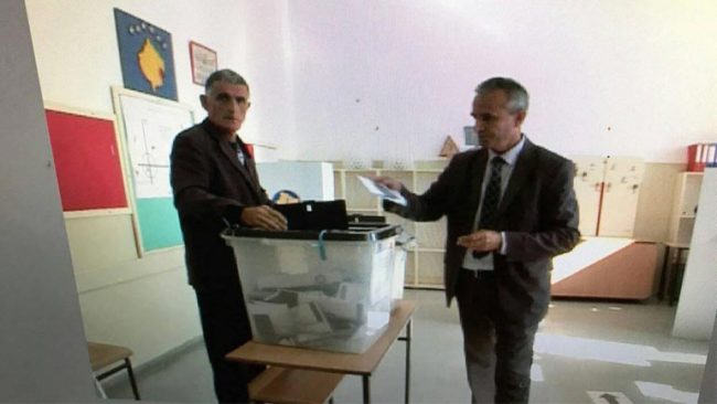 Voton me urimin për zgjedhje të lira dhe demokratike