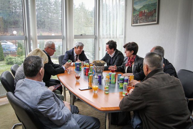 Vetëvendosje: Mbështetje për prodhuesit vendor