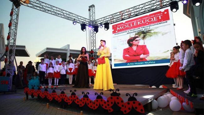 “Mollëkuqet” ftohen në Bjellorusi