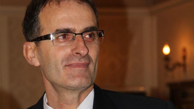 Zeka: Çdo kohë e humbur vetëm sa i mban kosovarët në geto