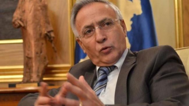 Krasniqi: Në gjirin e BE-së një president që mbron politikat gjenocidit dhe të ekspansionizmit