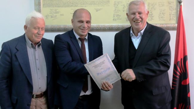 Pensionistët e Vitisë vlerësojnë me mirënjohje zv. ministrin Faruk Nura