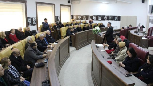 Gjilani organizon orë letrare në nderim të Idriz Seferit