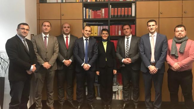 Zyrtarë të ARC-së vizituan zyrat e gjendjes civile të Landit gjerman Baden-Wurttemberg