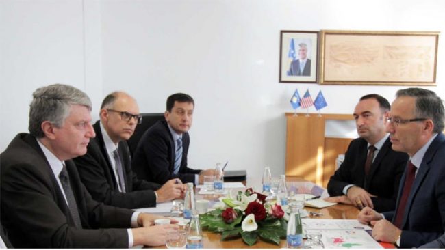 Franca e gatshme ta rritë përkrahjen ndaj Kosovës