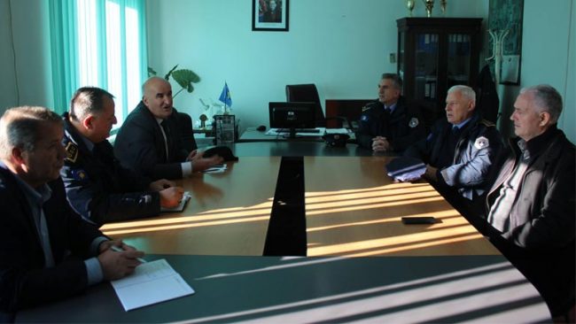 Bisedojnë rreth bashkëpunimit kundër kontrabandës në vijën kufitare Kosovë-Maqedoni